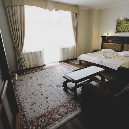Hotel Solnichnaia Dolyna Poljana Exteriér fotografie