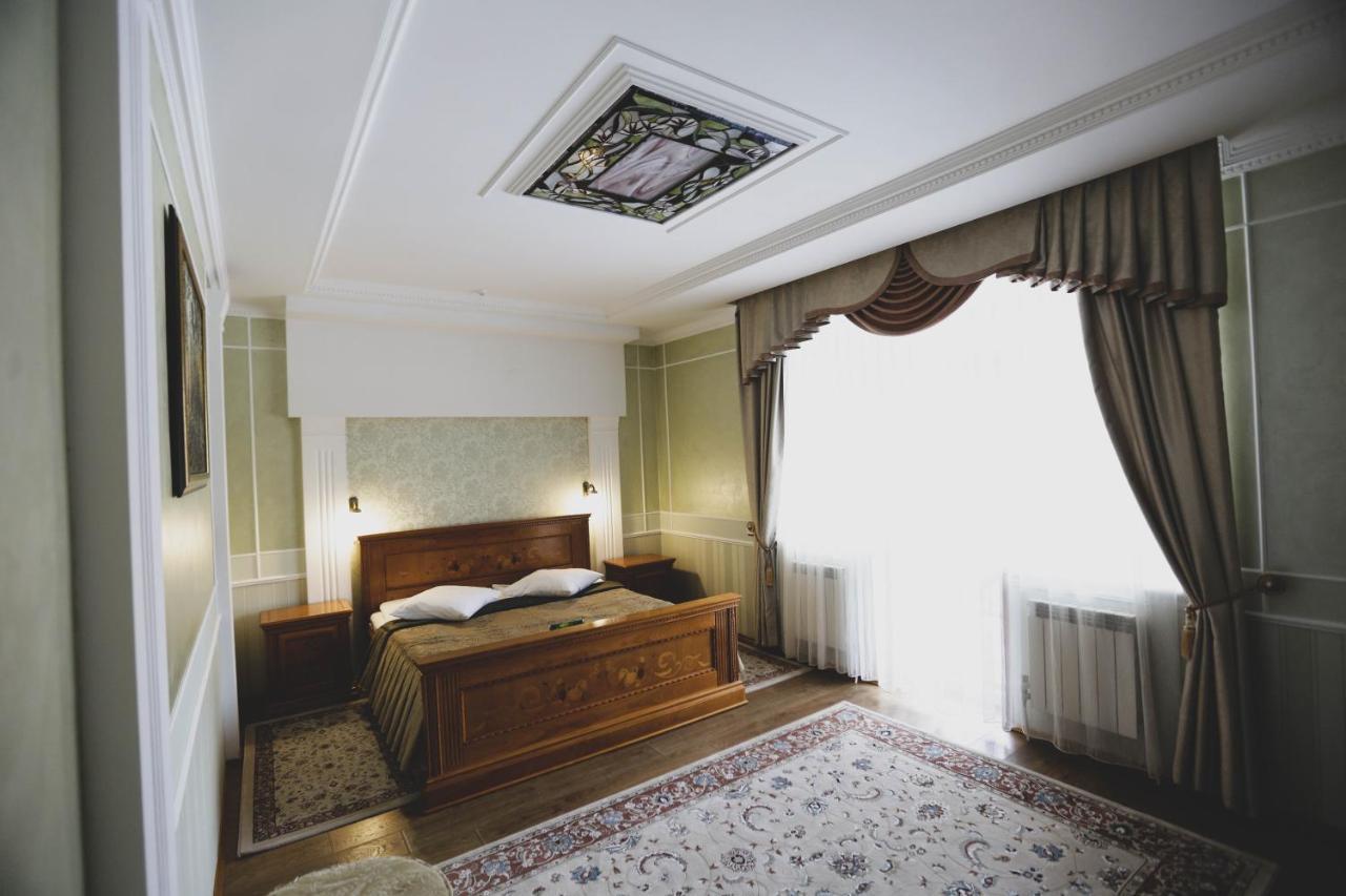 Hotel Solnichnaia Dolyna Poljana Exteriér fotografie